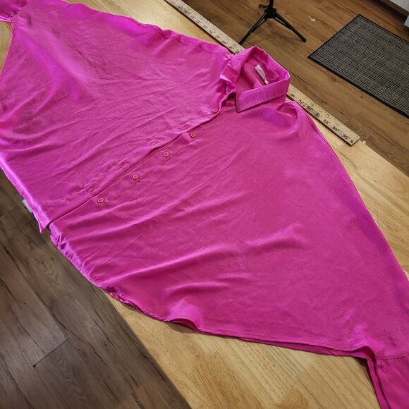 Bucketlist Pink Fuscia Silk Batwing Collared Blouse Soft Satin Unique - Picture 2 of 7